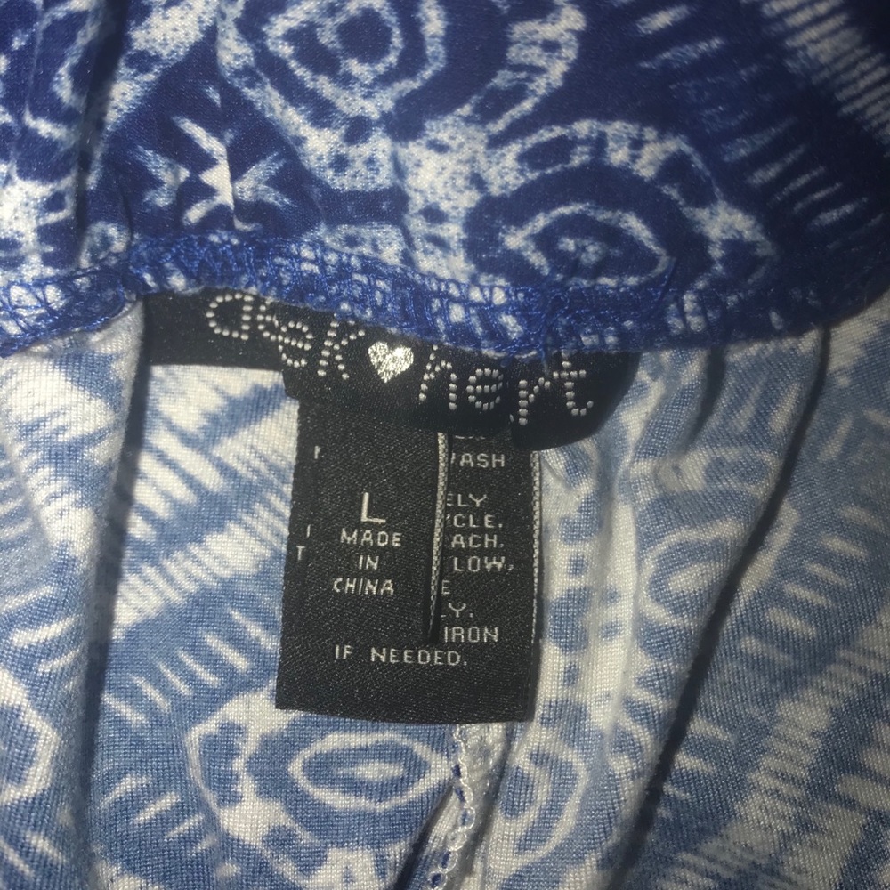 Shorts - Picture 2 of 2